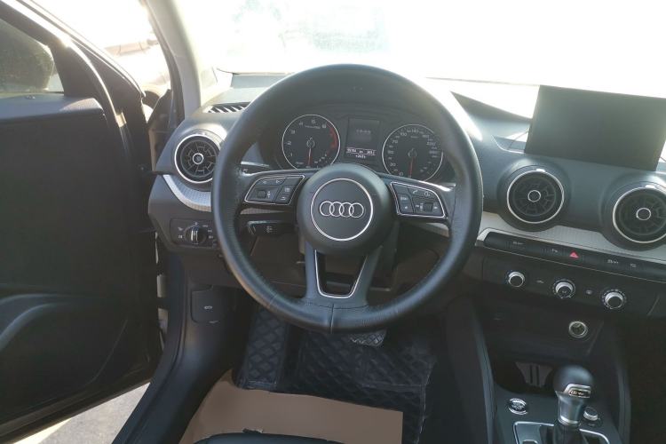 Used Audi Q2L 2021 35 TFSI Progressive Dynamic Edition

