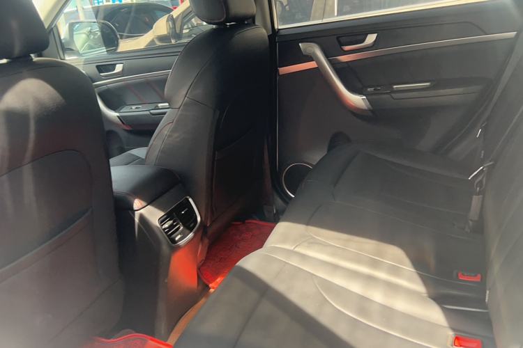 Used Haval M6 2019 1.5T Manual Two-Wheel Drive Elite Version China VI Standard
