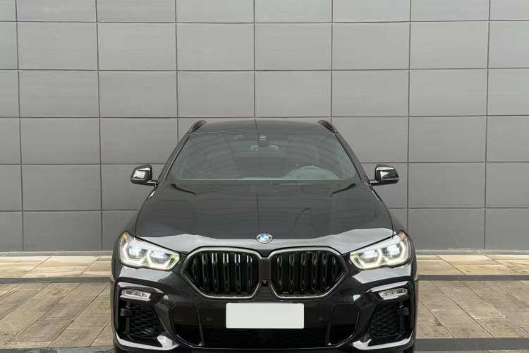 Used BMW X6 2020 xDrive40i Luxury Model with M Sport Package
