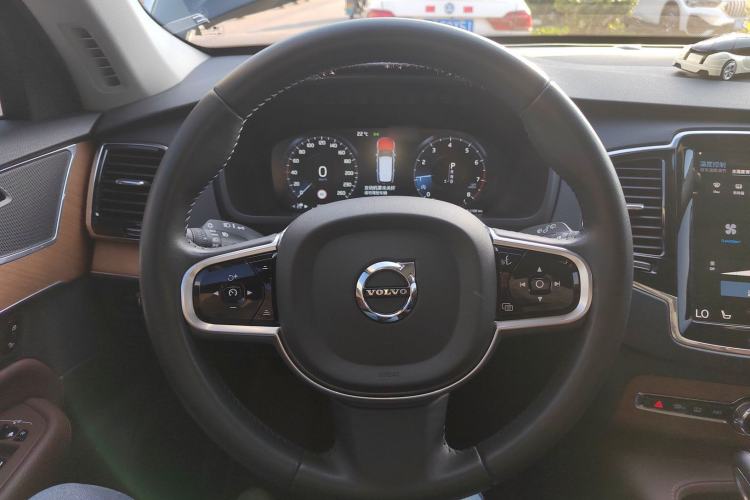 Used Volvo XC90 2020 T6 Zhiyi Luxury 7-Seater
