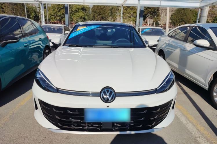 Used Volkswagen Lamando 

