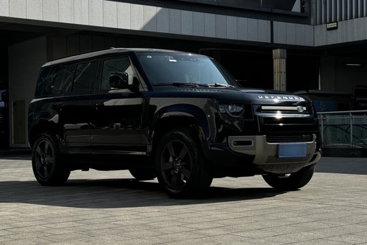 Used Land Rover Defender 2023 Facelift 110 3.0T P400 X-DYNAMIC HSE
