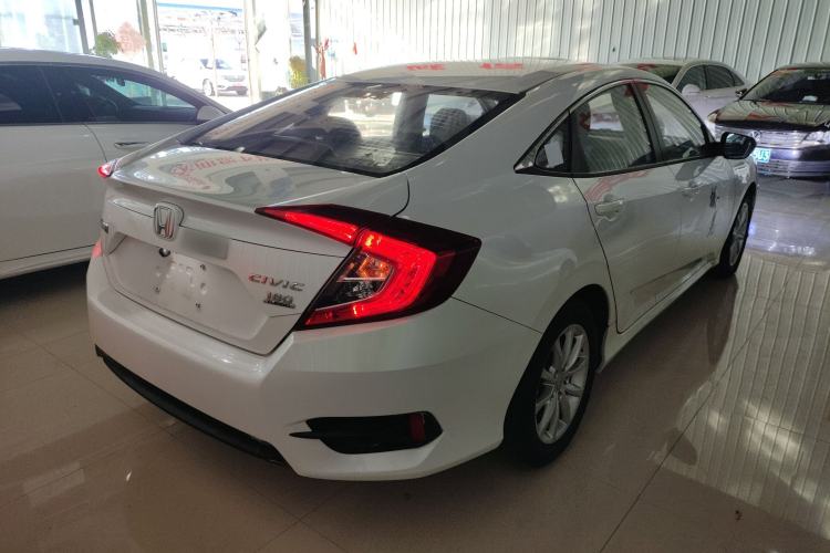 Used Honda Civic 2016 180TURBO CVT Comfort Version