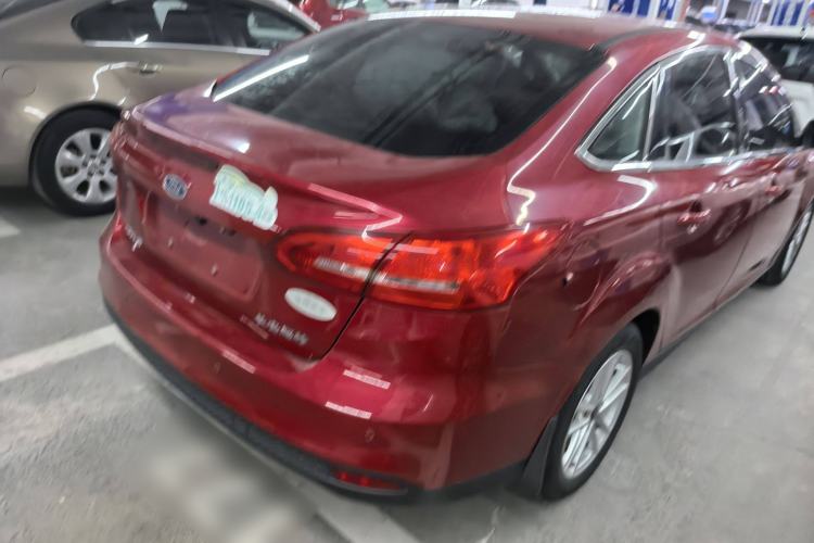 Used Ford Focus 2015 Sedan 1.6L Automatic Trend Model
