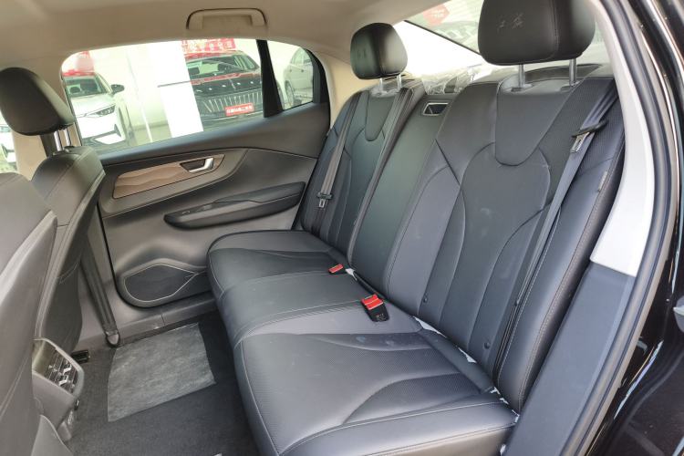 Used Hongqi E-QM5 2023 Revised Version Basic Travel Edition
