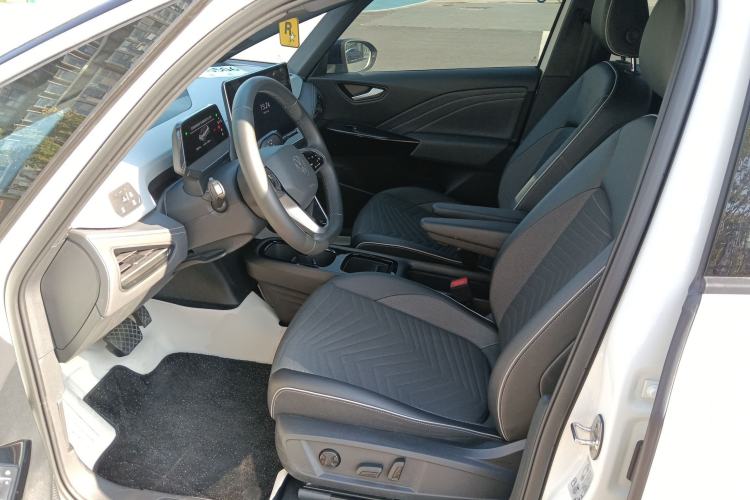 Used Volkswagen ID.3 2024 Outstanding Edition
