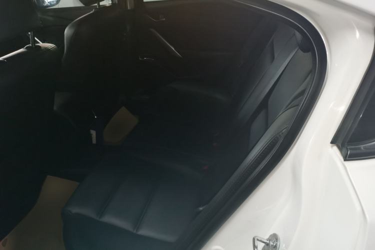 Used Mazda Atenza 2017 2.5L Skyactiv Sport Edition
