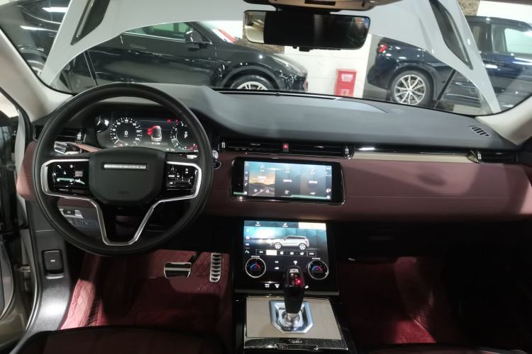 Used Land Rover Range Rover Evoque 2022 Facelifted Aurora L 249 PS R-Dynamic Luxury Edition
