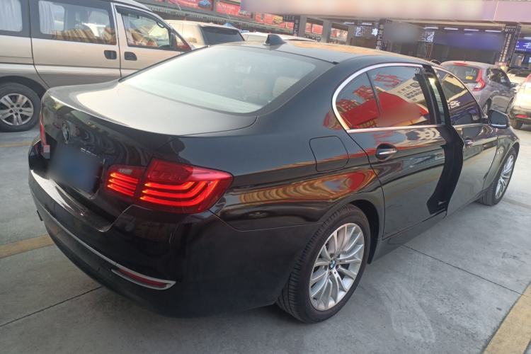 Used BMW 5 Series 2014 525Li Luxury Design Package
