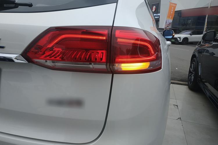 Used Haval H6 2017 Blue Label 1.5T Automatic Two-Wheel Drive ZhiShang Model
