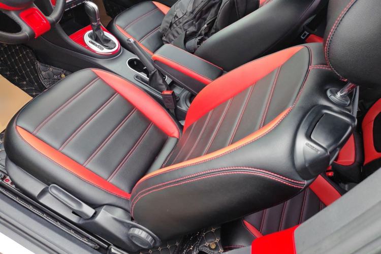 Used Volkswagen Beetle 2015 180TSI model
