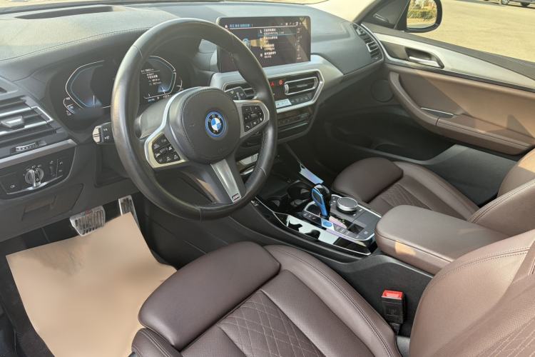 Used BMW iX3 2022 Leading Type
