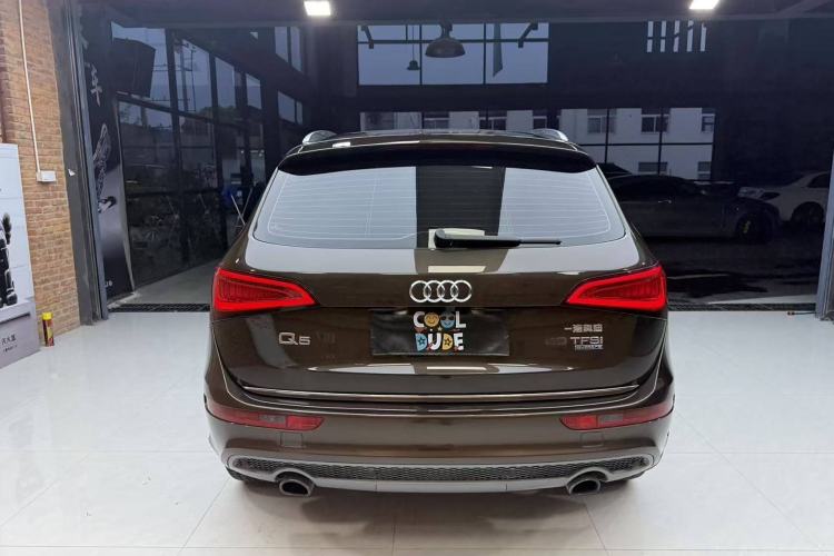 Used Audi Q5 2017 Plus 40 TFSI Ambition Model
