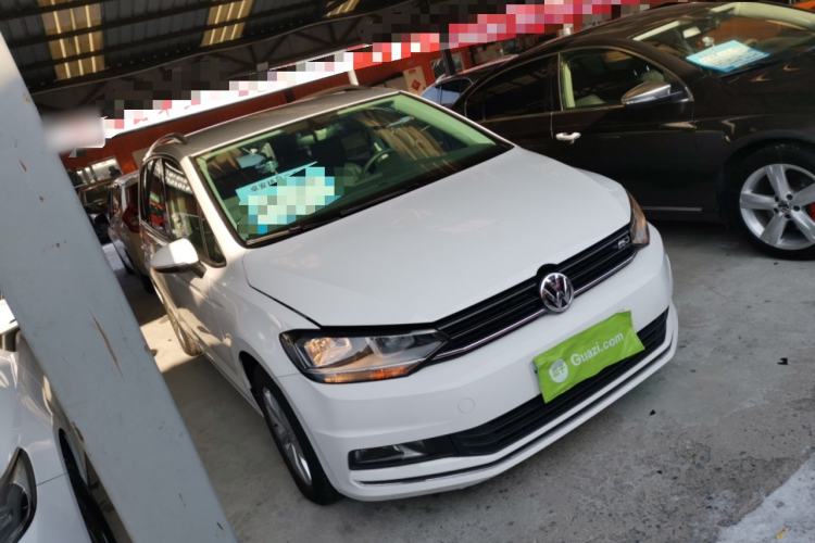 Used Volkswagen Touran 2016 Volkswagen Touran L 280TSI DSG Comfort Edition