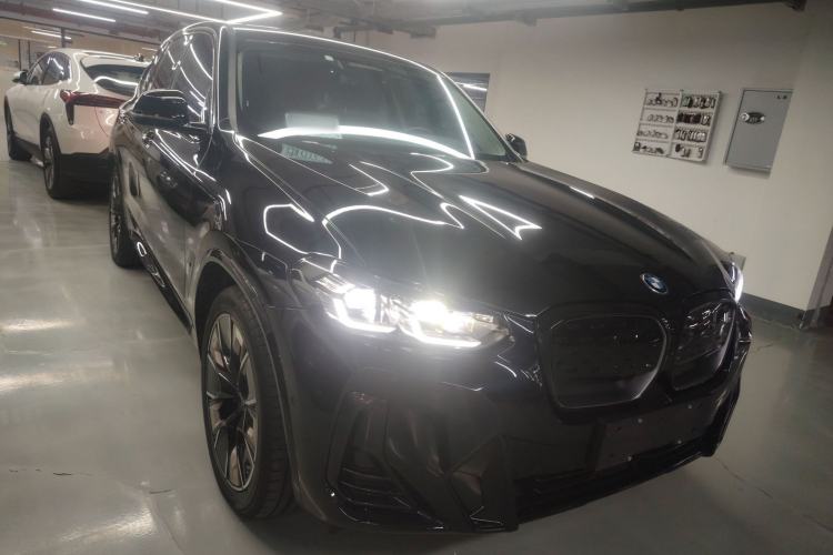 Used BMW iX3 2023 Leading Type
