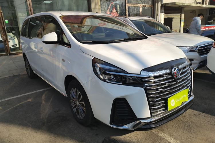 Used Buick GL8 2023 Land Executive Class Comfort Model