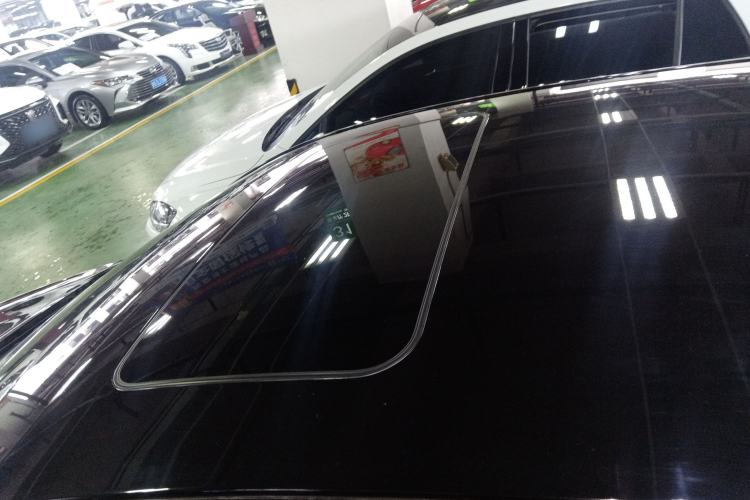 Used Roewe 950 2015 2.0T Luxury Executive Edition