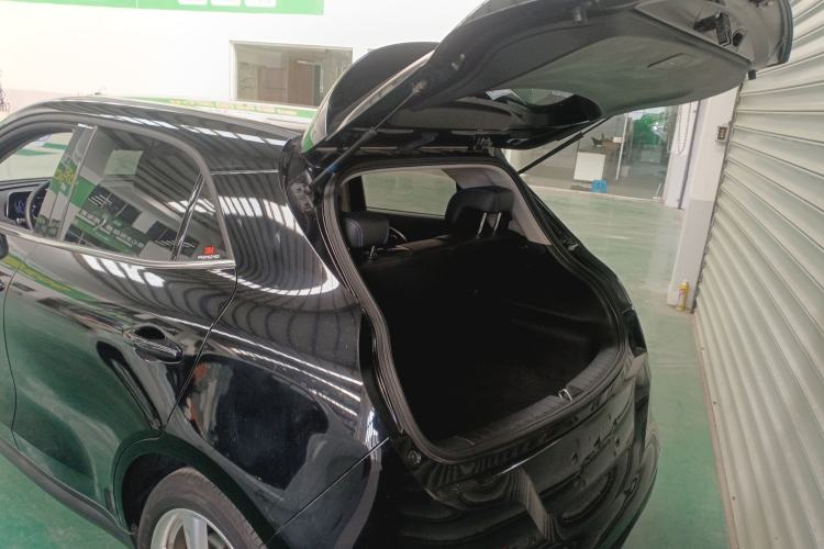 Used ORA Good Cat 2022 400km Standard Range Luxury Version Lithium Iron Phosphate