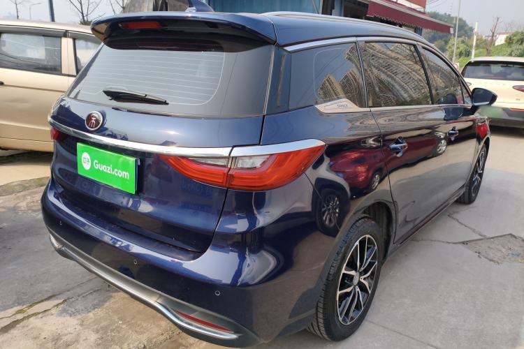 Used BYD Song MAX 2017 1.5T Automatic Smart Connect Elite 7-Seater
