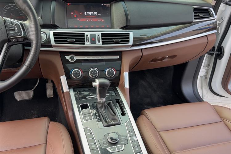 Used Haval H7 2019 2.0T Smart Enjoyment Version China V Standard