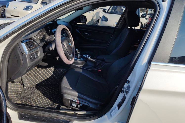 Used BMW 3 Series 2016 320Li Fashion Model
