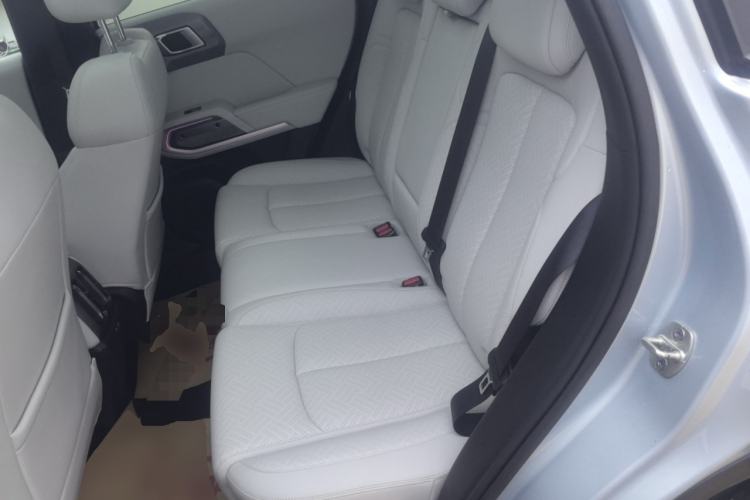 Used  Titanium 3 2025 501KM All-Wheel Drive Intelligent Driving Ultra Version
