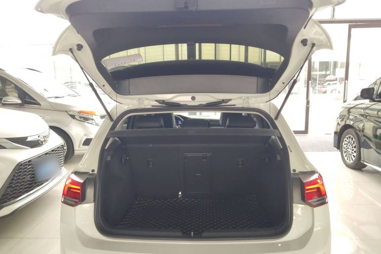 Used Volkswagen Golf 2023 Facelift 280TSI DSG Pro
