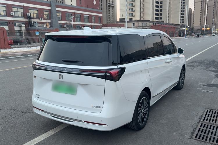 Used Buick GL8 New Energy 2025 Lu Shang Luxury Edition 7-Seater
