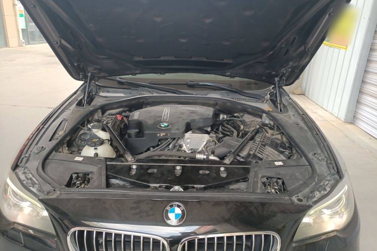 Used BMW 5 Series 2017 520Li Elegant Edition
