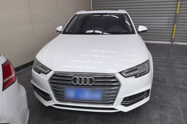 Used Audi A4L 2018 30th Anniversary Edition 40 TFSI Fashion Model
