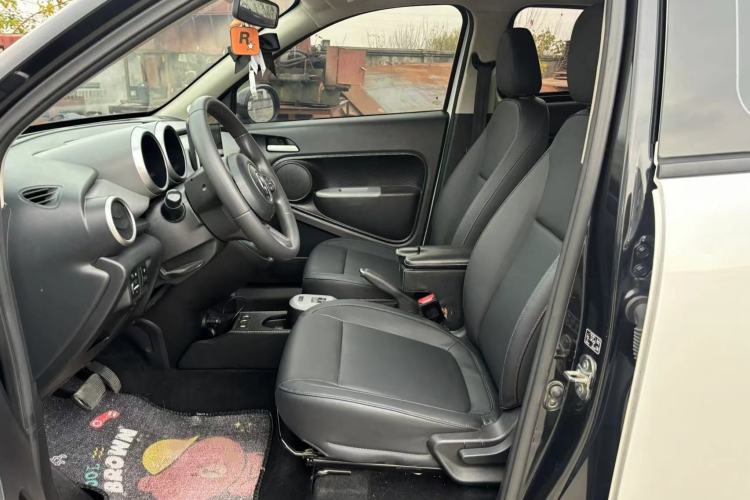 Used ORA Black Cat 2021 351 km Standard Version
