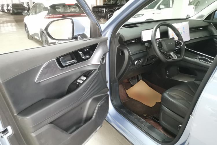 Used Chery Fengyun T9 2024 120 Long-Range Flagship Version 7 Seats Ternary Lithium