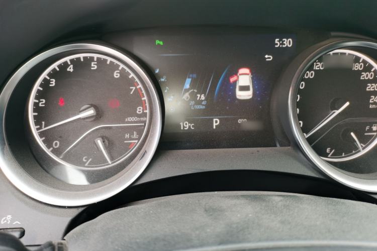 Used Toyota Camry 2019 Revised Version 2.0G Luxury Edition