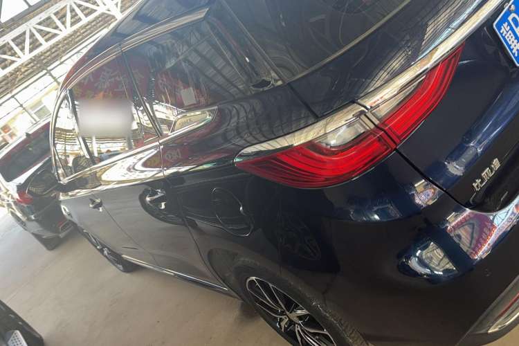 Used BYD Song MAX 2017 1.5T Automatic Smart Connect Luxury 7-Seater
