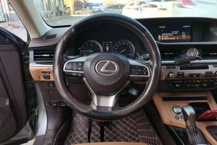 Used Lexus ES 2015 200 Elite Edition
