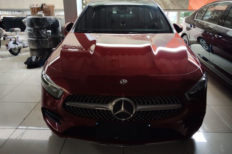 Used Mercedes-Benz A-Class 2020 Restyled A 200 L Sport Sedan Fashion Version
