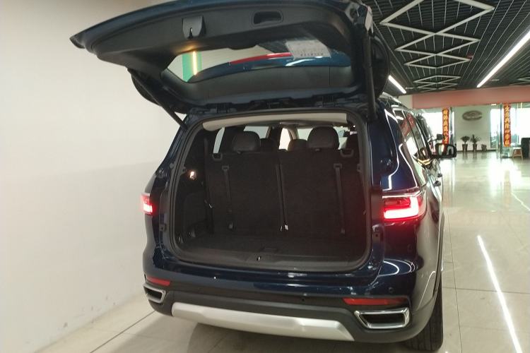 Used  Grand Commander 2022 2.0T Two-Wheel Drive Luxury Version
