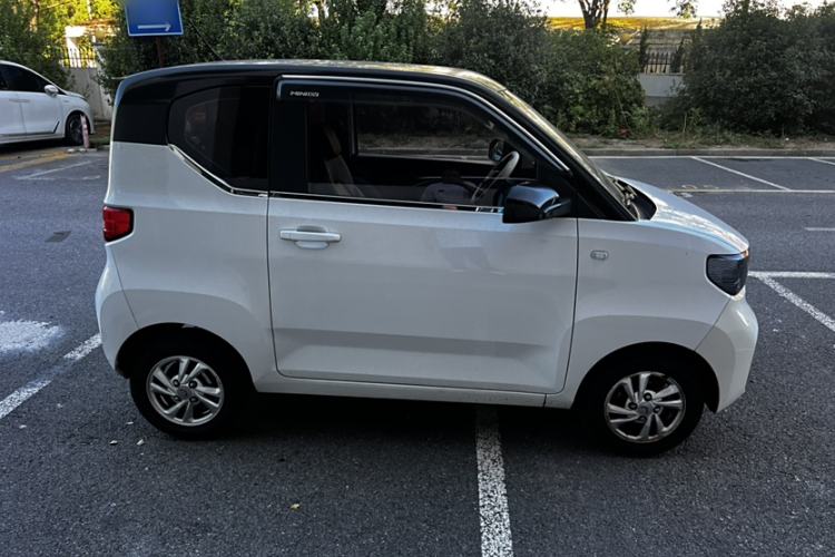 Used Wuling Hongguang MINIEV 2020 Enjoyment Model Lithium Iron Phosphate
