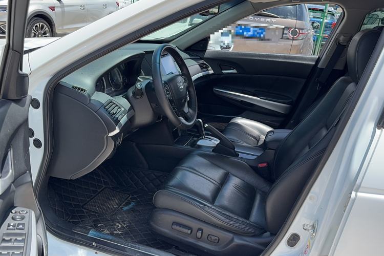 Used Honda Crosstour 2014 2.4L Luxury Edition
