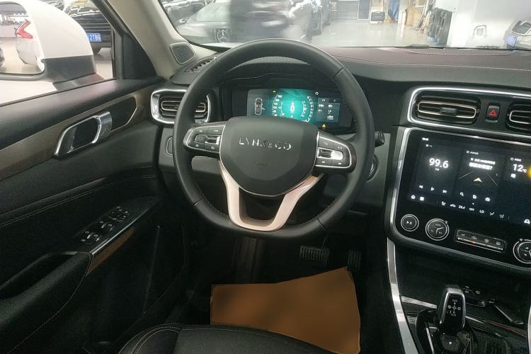 Used Lynk & Co 01 2017 2.0T Two-Wheel Drive Pro Edition
