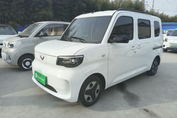 Used Wuling Zhiguang New Energy 2025 Model 305km Ambitious Edition