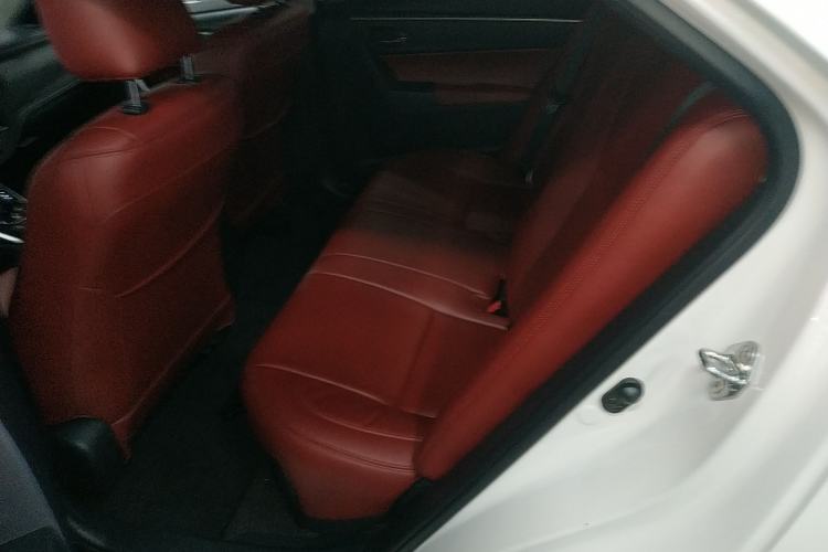 Used Toyota Levin 2017 Revised Dual-Engine 1.8H GS E-CVT Elite Sunroof Version China V Standard
