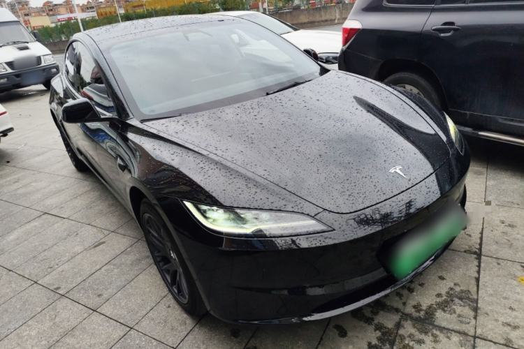 Used Tesla Model 3 2023 Rear-Wheel-Drive Version
