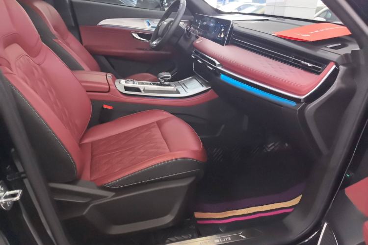 Used Jetour X70 PLUS 2023 1.5T DCT Brave PLUS 5-Seater
