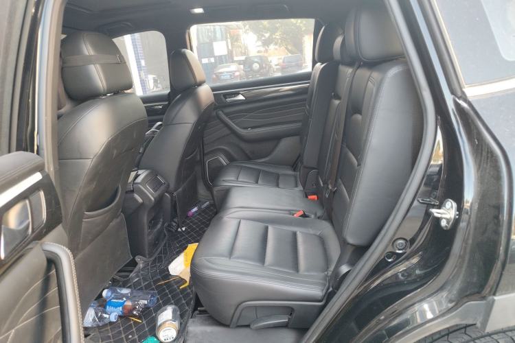 Used Dongfeng Fengon ix7 2020 2.0 TGDI Automatic Two-Wheel Drive Urban Luxury Edition
