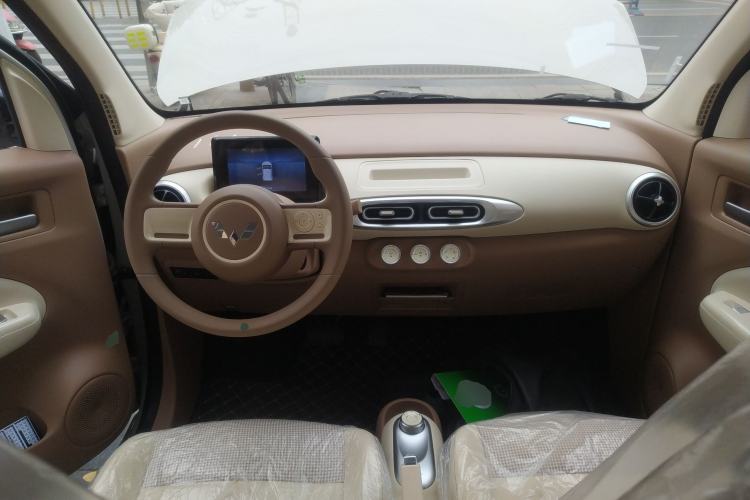 Used Wuling Hongguang MINIEV 2025 Four-Door Version Zhenxiang+ Edition