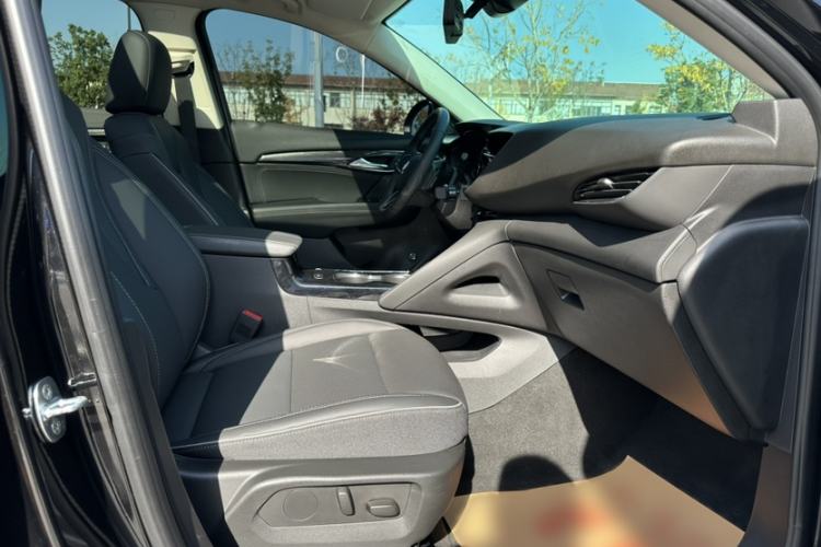 Used Buick Envision 2023 Encore Plus 652T Five-Seat Luxury Model