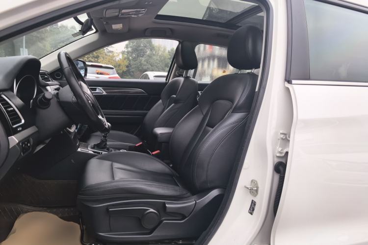 Used Haval H6 Coupe 2016 Blue Label 1.5T Manual Two-Wheel Drive Urban Model
