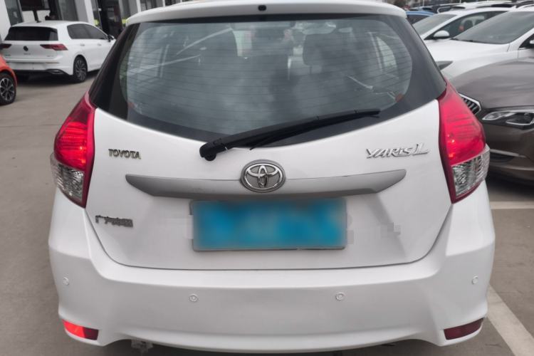 Used Toyota YARiS L 2015 1.5E Automatic Charm Edition