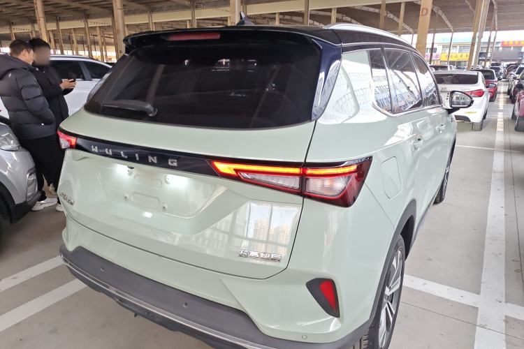 Used Wuling Asta 2021 1.5T CVT Starlight Edition
